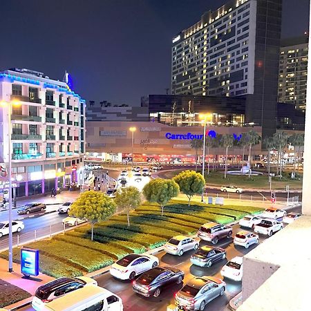 Yoko Luxury Hostel Dubai Bagian luar foto